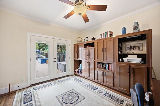 11177 Captains Cove Drive, Soddy Daisy, TN 37379