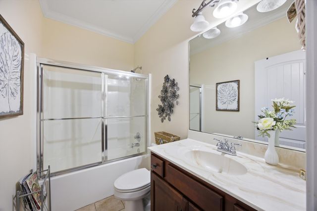 11177 Captains Cove Drive, Soddy Daisy, TN 37379