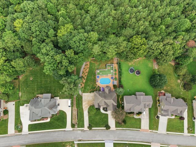 11177 Captains Cove Drive, Soddy Daisy, TN 37379