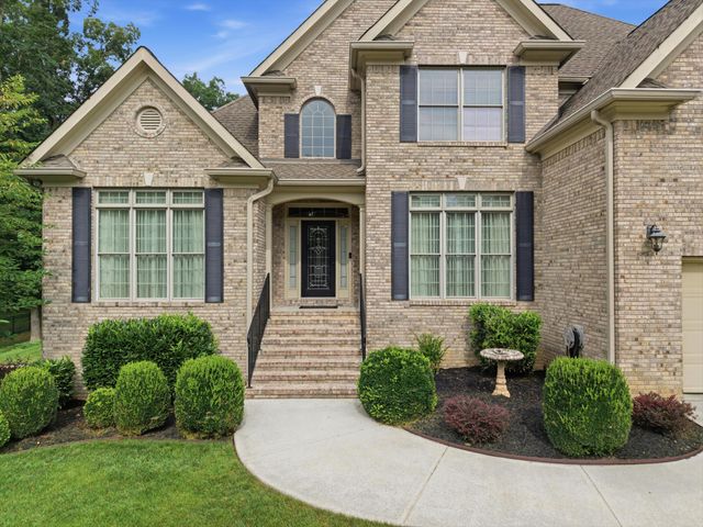 11177 Captains Cove Drive, Soddy Daisy, TN 37379