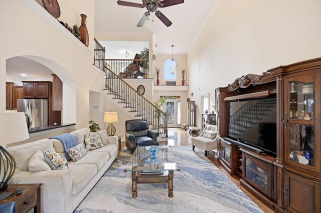 11177 Captains Cove Drive, Soddy Daisy, TN 37379