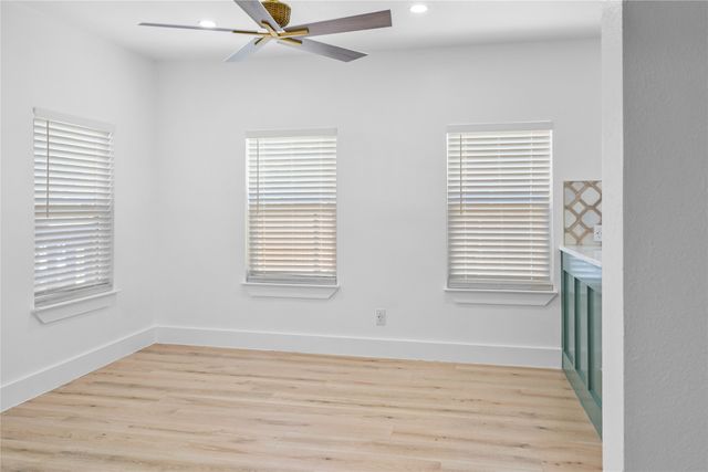 3818 Penelope Street, Dallas, TX 75210