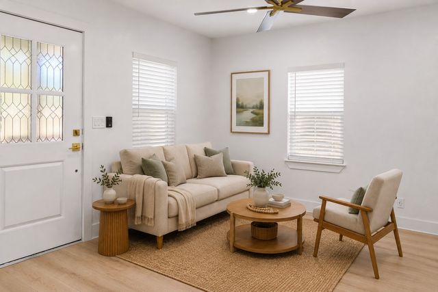 3818 Penelope Street, Dallas, TX 75210