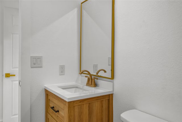 3818 Penelope Street, Dallas, TX 75210
