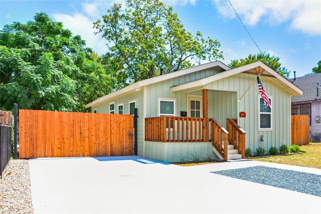 3818 Penelope Street, Dallas, TX 75210