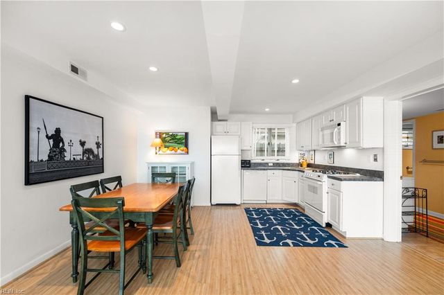 112 50th ST, Virginia Beach, VA 23451