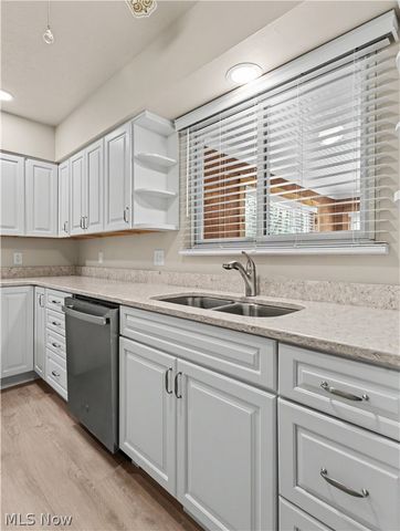 8406 Whippoorwill Road, Ravenna, OH 44266