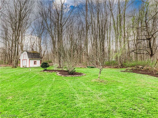 8406 Whippoorwill Road, Ravenna, OH 44266