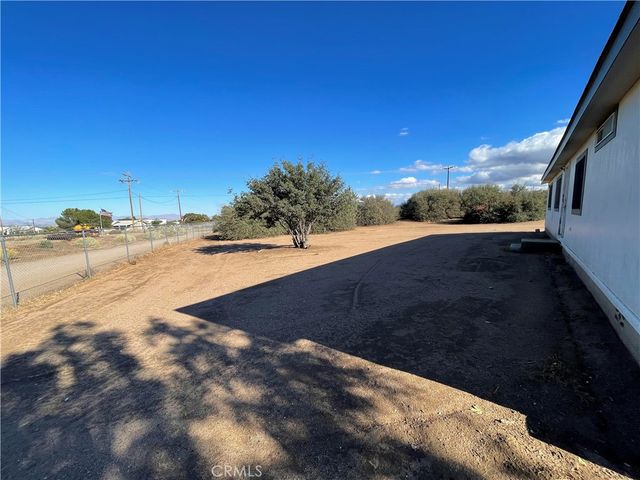 8354 White Road, Phelan, CA 92371