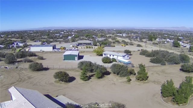 8354 White Road, Phelan, CA 92371