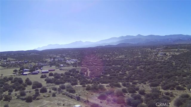 8354 White Road, Phelan, CA 92371