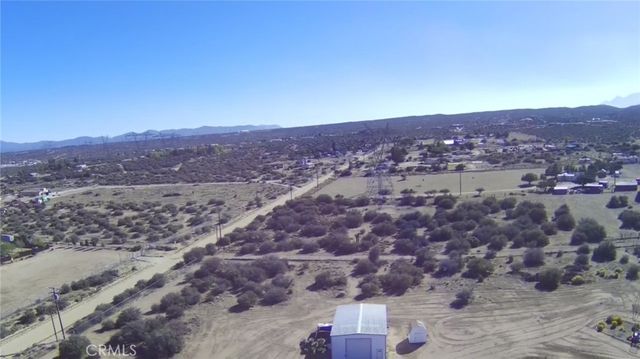 8354 White Road, Phelan, CA 92371