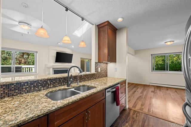 2953 Eagle Way, Boulder, CO 80301