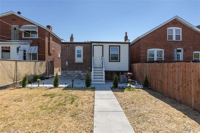 5425 Bates Street, St Louis, MO 63116