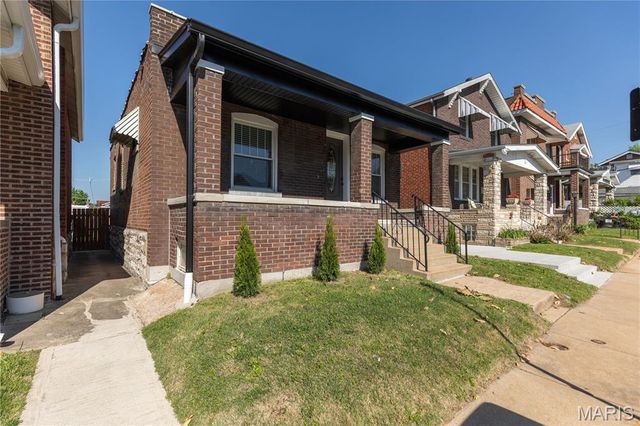 5425 Bates Street, St Louis, MO 63116