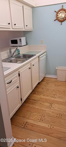 835 18th Street 206, Vero Beach, FL 32960