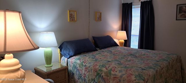 835 18th Street 206, Vero Beach, FL 32960