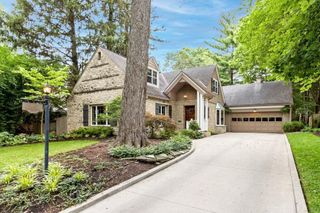 116 W Royal Forest Boulevard, Columbus, OH 43214