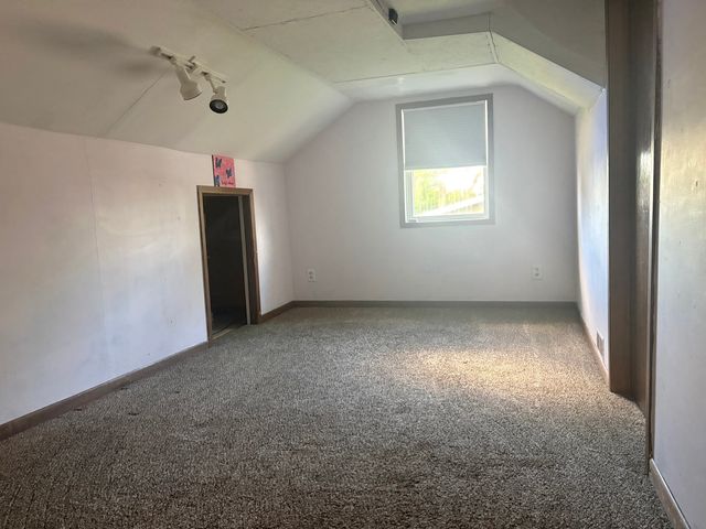 800 Main Avenue, Cordova, IL 61242
