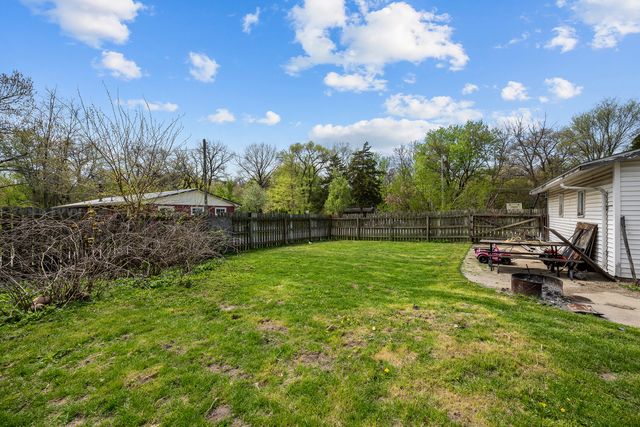 800 Main Avenue, Cordova, IL 61242