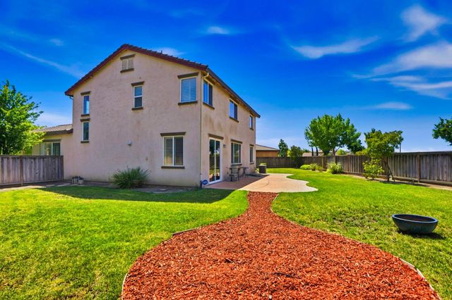 16359 Wagon Train Ct, Lathrop, CA 95330