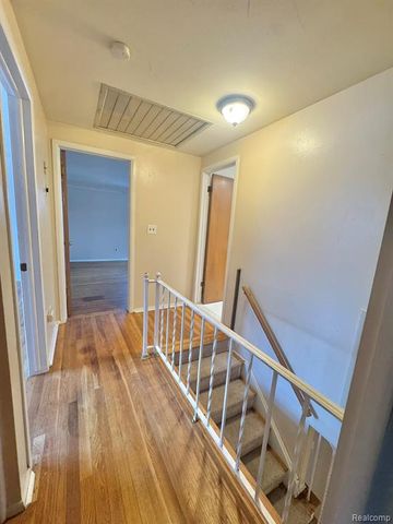 21670 Virginia Street, Southfield, MI 48076