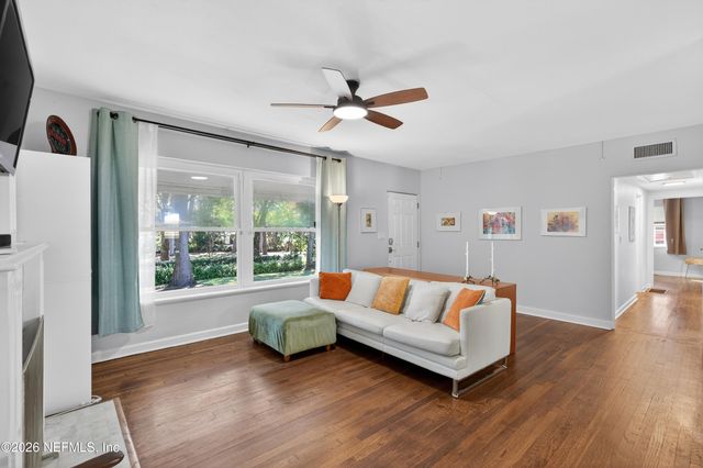 1786 PINEGROVE Avenue, Jacksonville, FL 32205