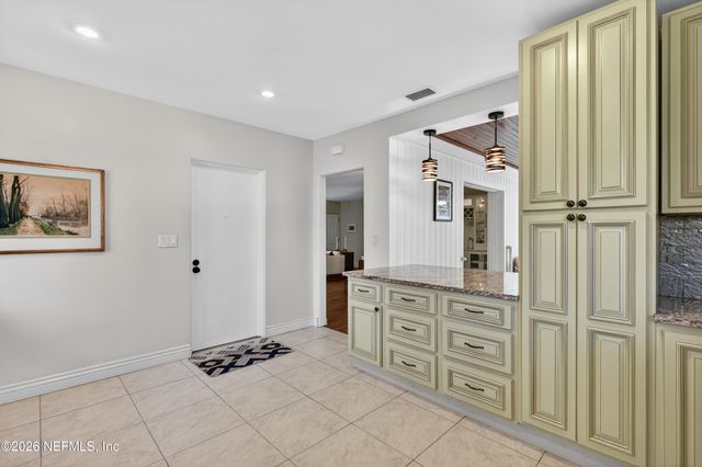 1786 PINEGROVE Avenue, Jacksonville, FL 32205