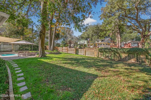 1786 PINEGROVE Avenue, Jacksonville, FL 32205