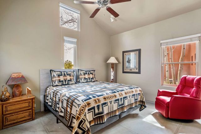 68 Avenida De La Paz, Lamy, NM 87540