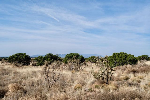 68 Avenida De La Paz, Lamy, NM 87540