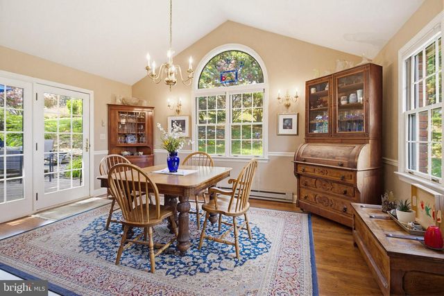 322 HILLTOP RD, Strasburg, PA 17579