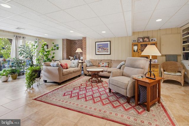 322 HILLTOP RD, Strasburg, PA 17579