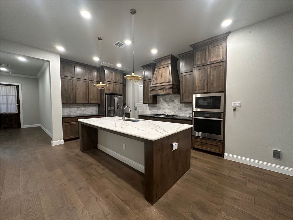 607 Bremond Drive, Plano, TX 75075
