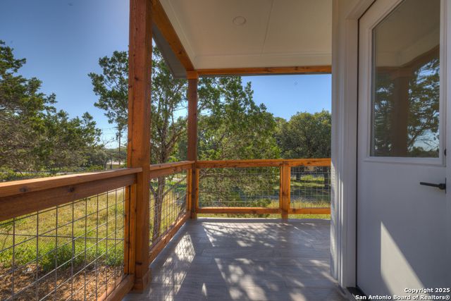 2549 Grandview, Canyon Lake, TX 78133