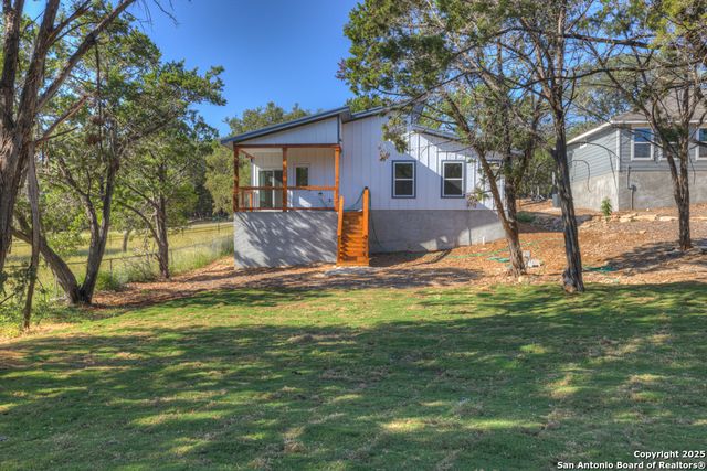 2549 Grandview, Canyon Lake, TX 78133