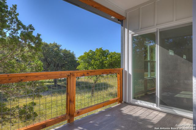 2549 Grandview, Canyon Lake, TX 78133