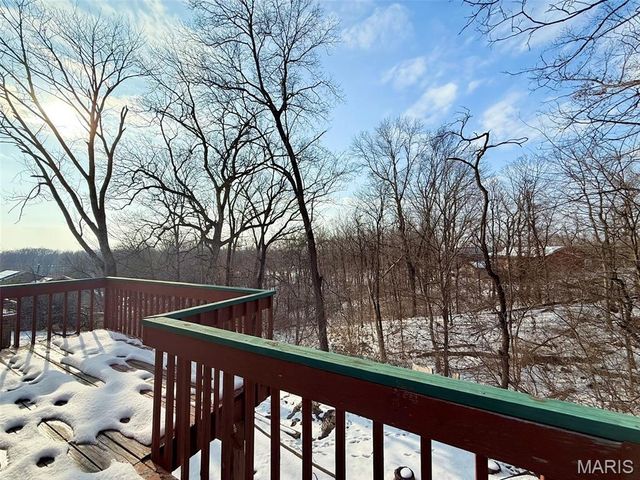 2213 Stone Gate Drive, Dupo, IL 62239