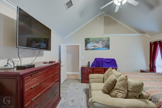 4002 Wilderness Lane, Bossier City, LA 71111