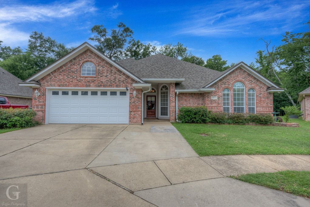 4002 Wilderness Lane, Bossier City, LA 71111
