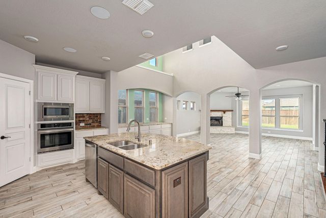 1705 Emma Pearl Lane, Little Elm, TX 75068