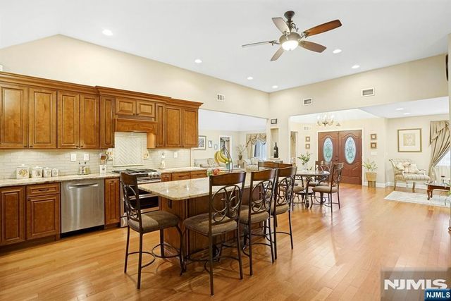 19 Wescott Street, Old Tappan, NJ 07675