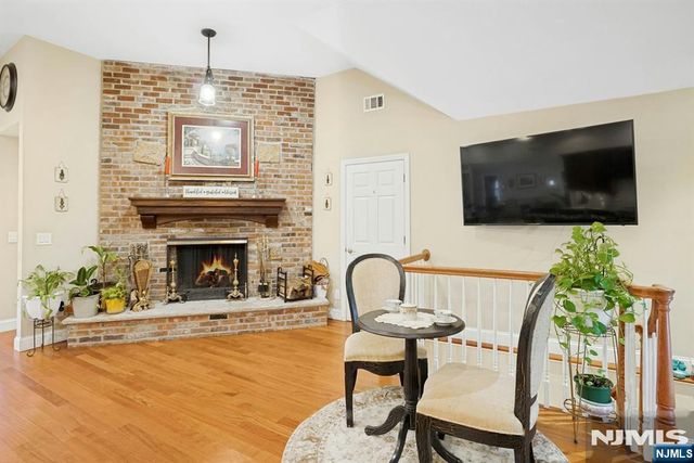 19 Wescott Street, Old Tappan, NJ 07675