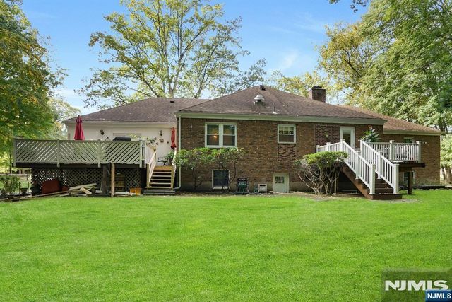 19 Wescott Street, Old Tappan, NJ 07675