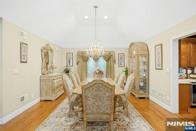 19 Wescott Street, Old Tappan, NJ 07675