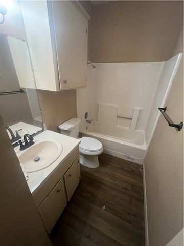 6109 Camway Dr, Corpus Christi, TX 78415