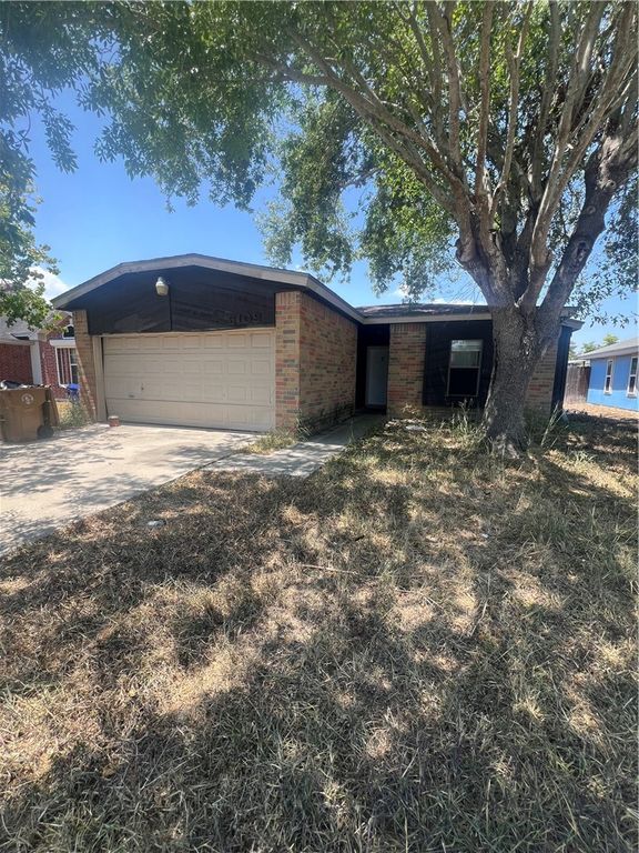6109 Camway Dr, Corpus Christi, TX 78415