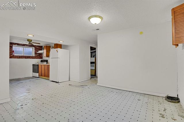 523 E Las Animas Street, Colorado Springs, CO 80903