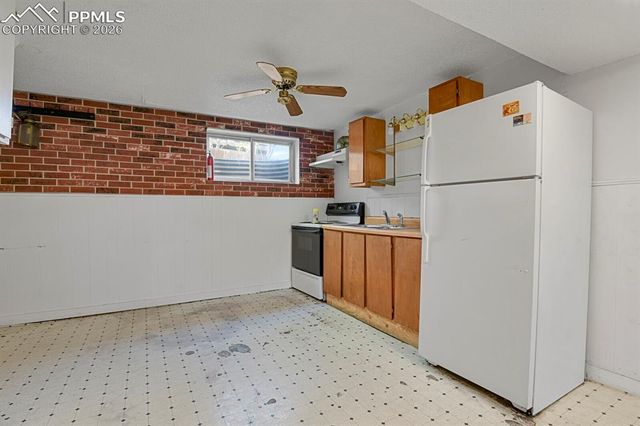 523 E Las Animas Street, Colorado Springs, CO 80903