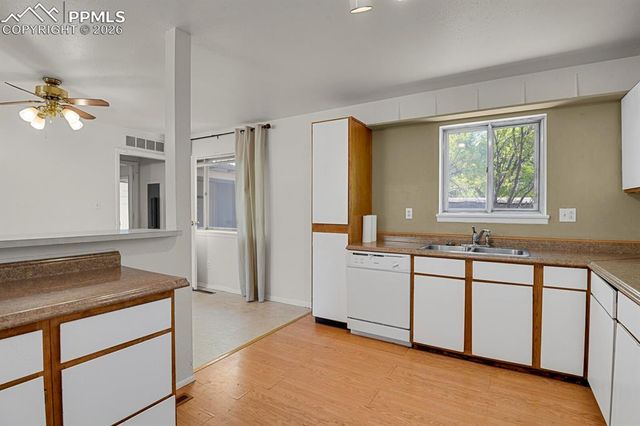 523 E Las Animas Street, Colorado Springs, CO 80903